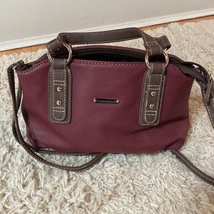 Saint Johns Bay Crossbody/ Shoulder/Mini Handbag Adjustable shoulder strap